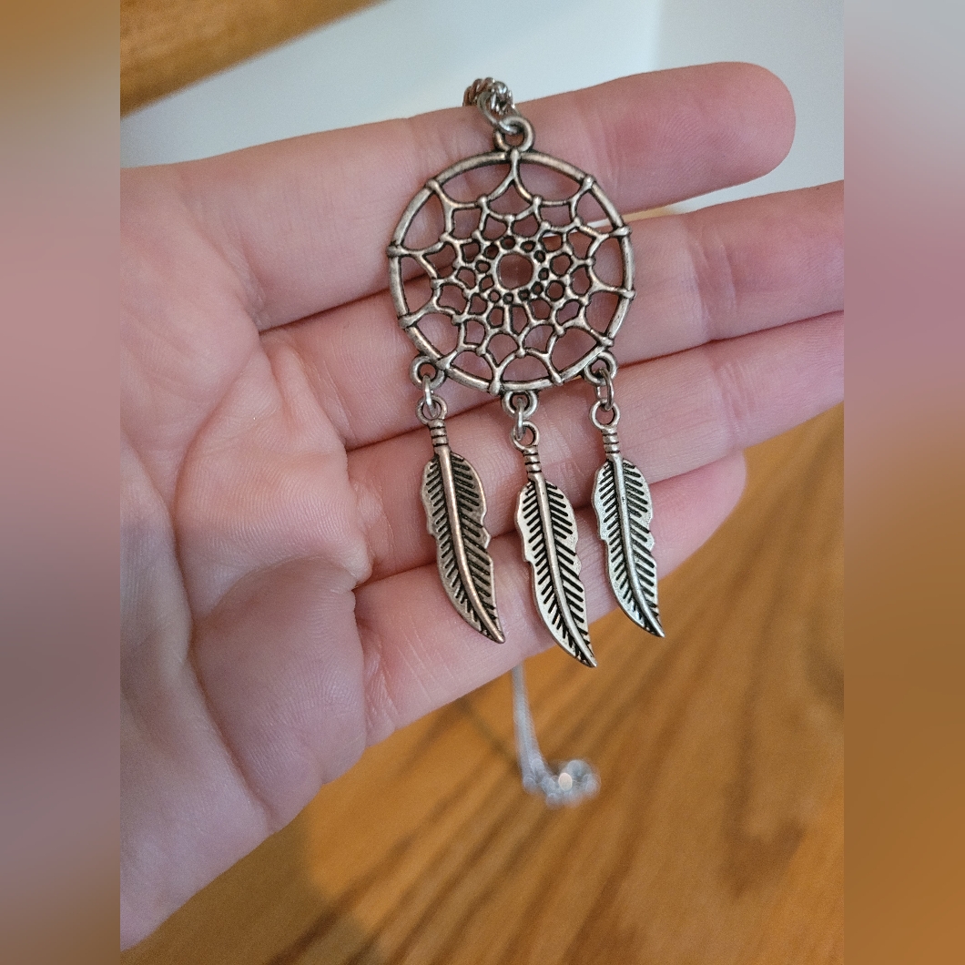 Nwot Silver Necklace With Dream Catcher Pendant